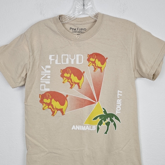 Pink Floyd Animal Tour ‘77 T-Shirt in Tan Womens Sz Small Rock Fans Tour - Picture 3 of 8
